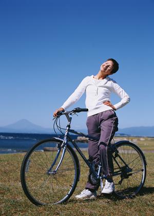 森ノ宮のヨガ教室でヨガを楽しむ